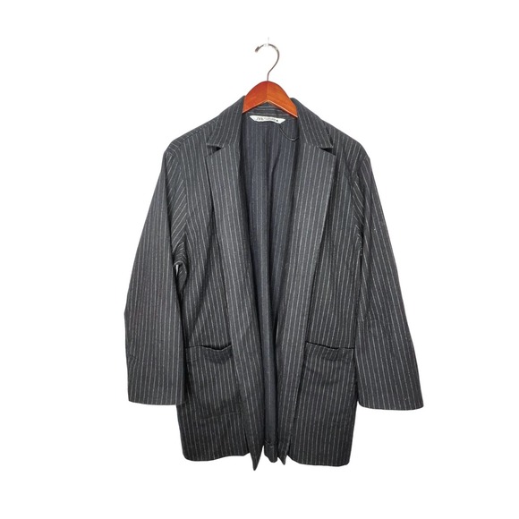 Zara Pinstripe Blazer Size Large (open front no belt) - Picture 3 of 8